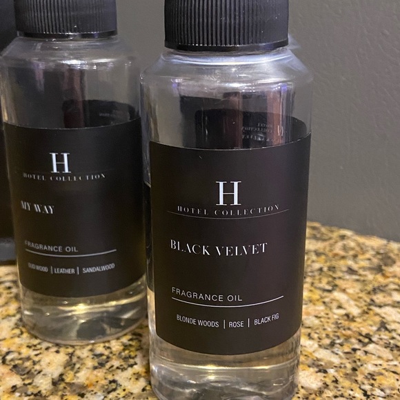 Hotel Collection Diffuser With 3 Used Fragrance Oils - Picture 7 of 8